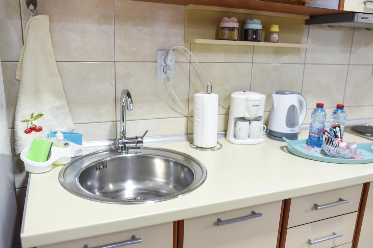 Stevi Apartment Skopje Buitenkant foto