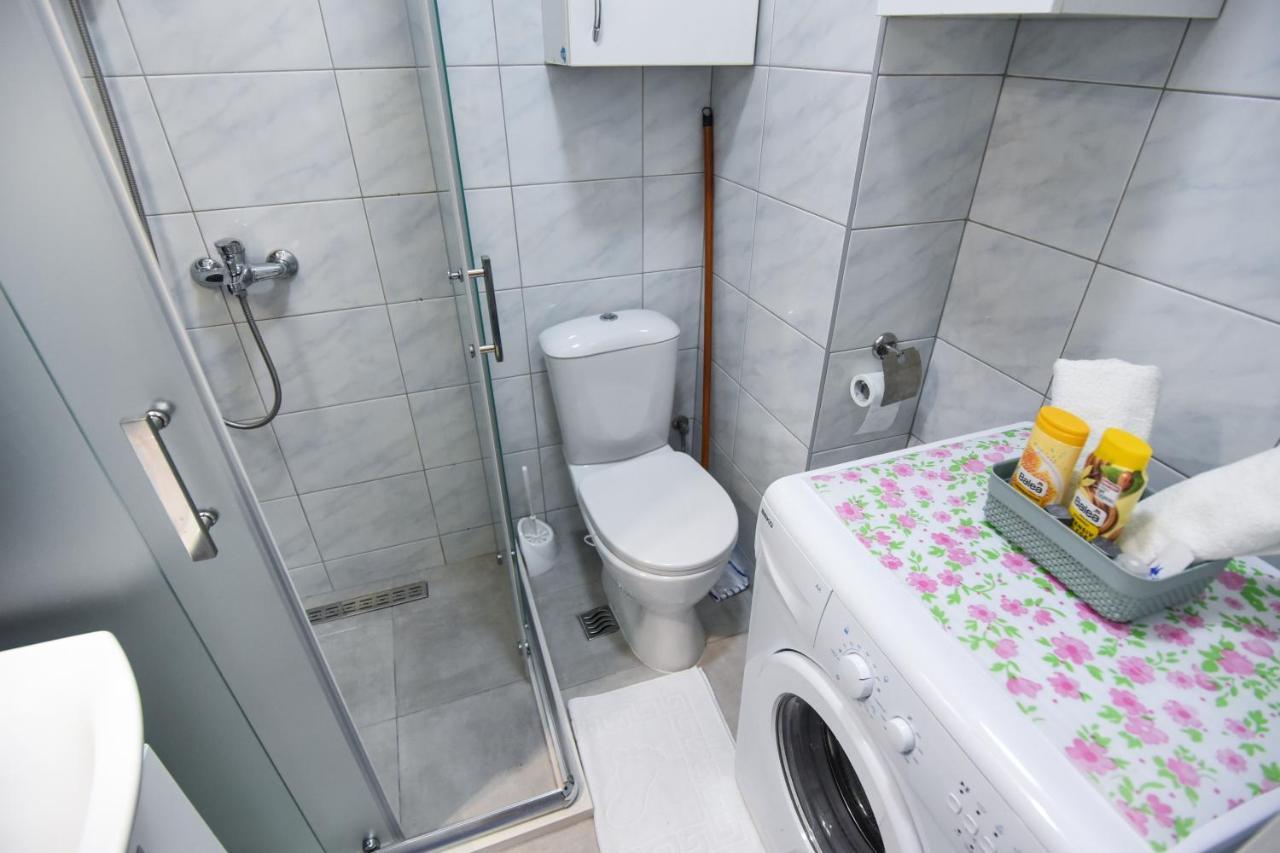 Stevi Apartment Skopje Buitenkant foto