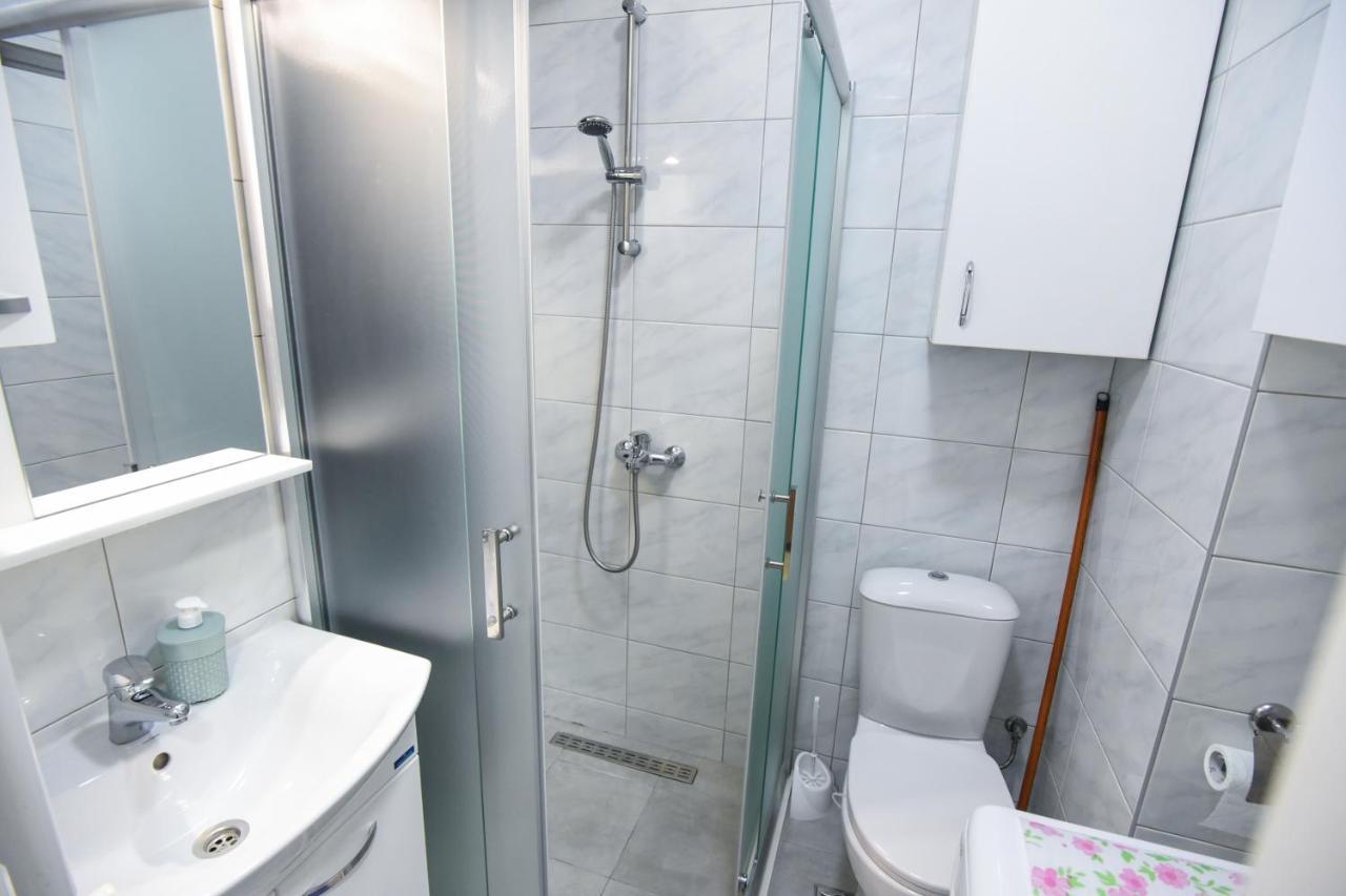 Stevi Apartment Skopje Buitenkant foto